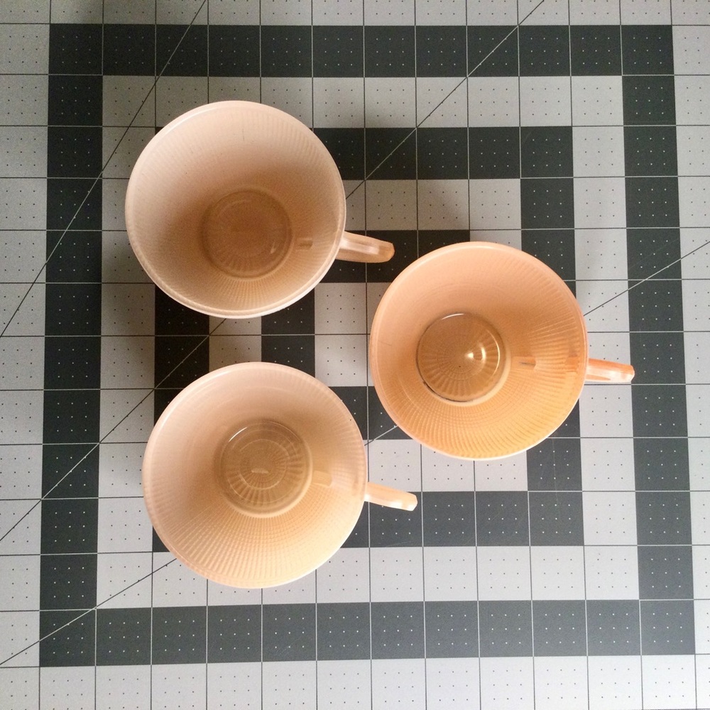Dominion Glass - Pink Saguenay Pattern, Trio of Cups - Picture 6 of 9